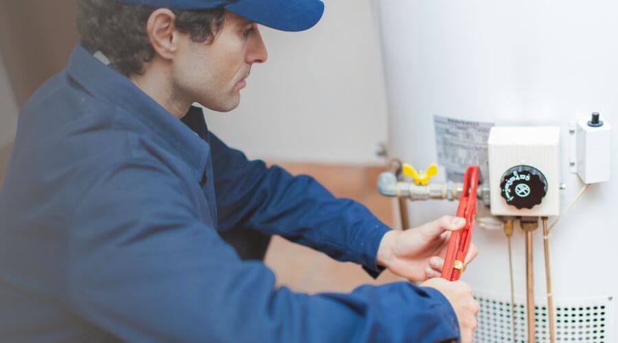 Local water heater installation in Andrews, SC